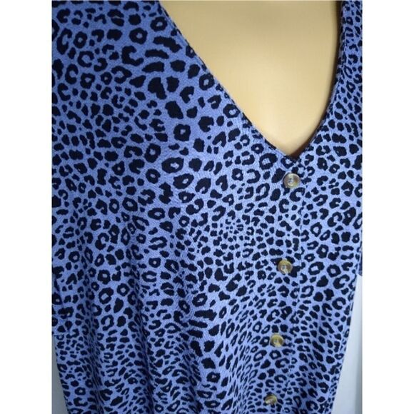 Como Vintage NWT Blue/Blk Cheetah Print Top XL - Picture 2 of 5